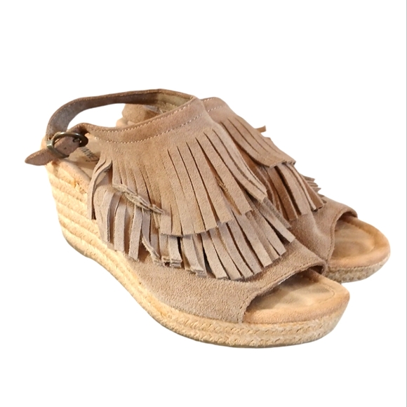 Minnetonka Suede Fringe Wedge Sandal size 8 - Picture 8 of 8